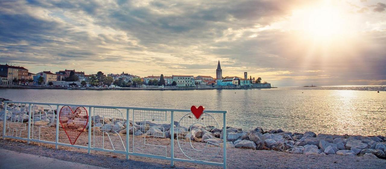 Julie City Centre Porec Apartment Eksteriør billede